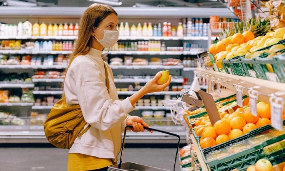 Σούπερ Μάρκετ: "Βαραίνει το καλάθι της νοικοκυράς"